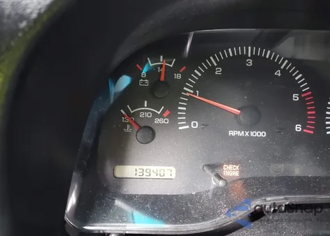 1998 Dodge Ram 1500 St z USA, uszkodzony, nr VIN 3B7HF13Y2WG168364